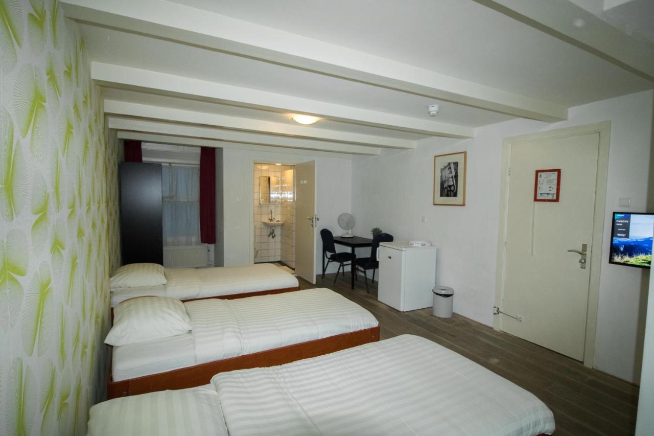 Hotel & Bar Royal Taste אמסטרדם מראה חיצוני תמונה